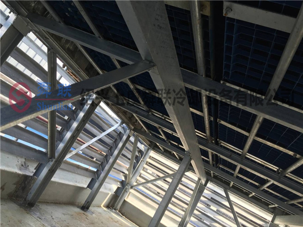 熱鍍鋅鋼支架 - 副本.jpg