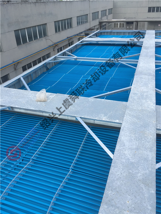 亞泰制藥-大型冷卻塔頂部 - 副本.jpg